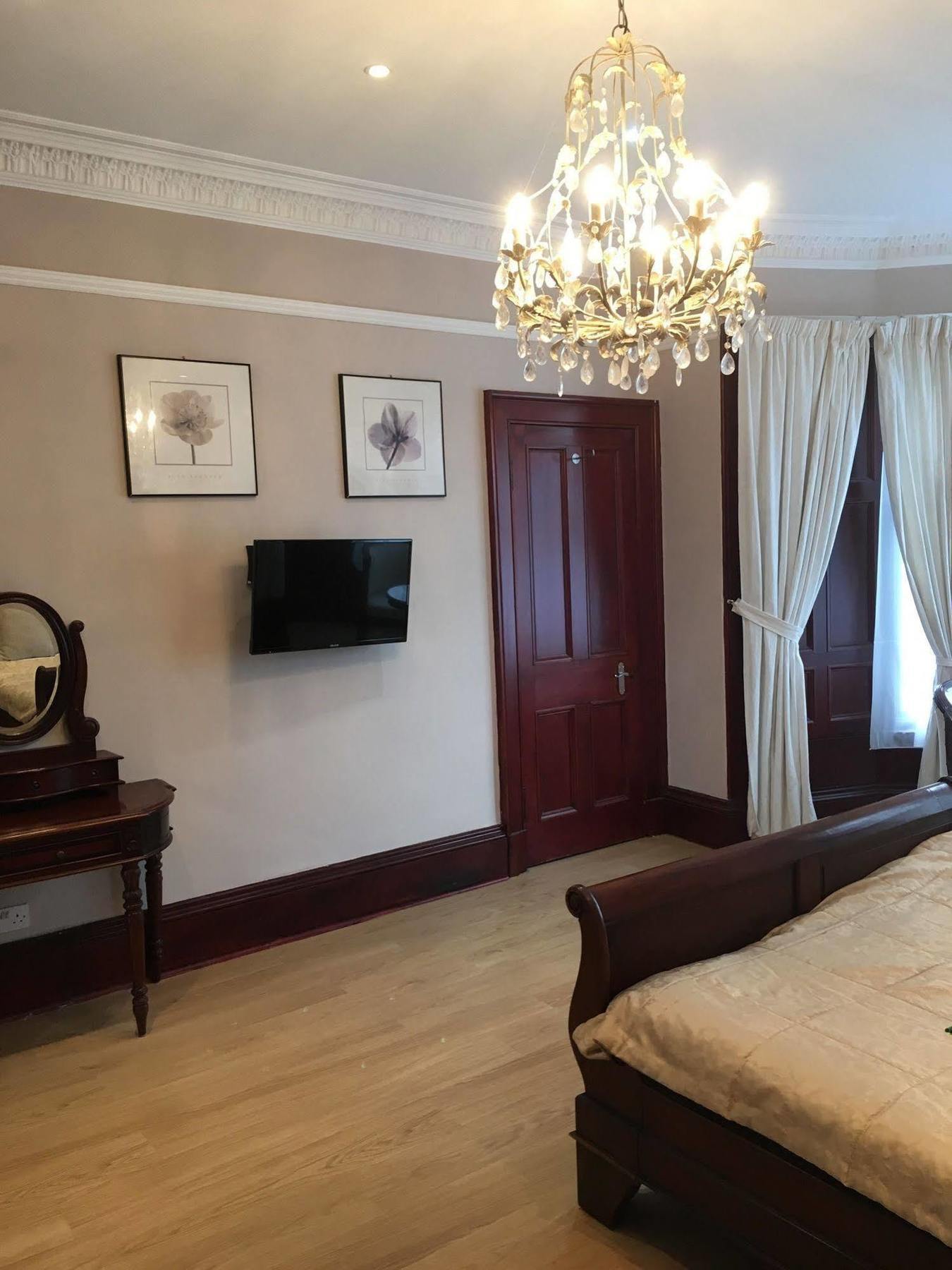 Lanark Residence Единбург Екстериор снимка